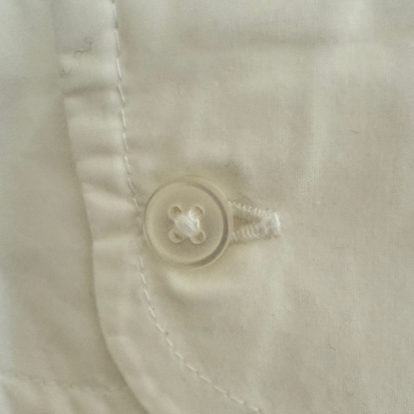 Quince Organic Cotton Woman’s off white Button Down Shirt - Picture 2 of 13